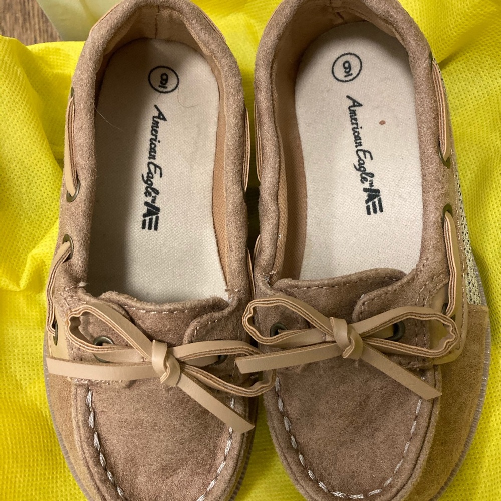 American Eagle Payless Moccasins Toddler size 9